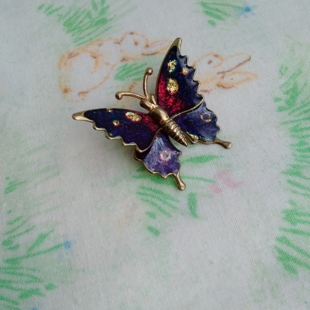 🌙🦋Vintage Butterfly Pin Trio - Picture 4 of 12